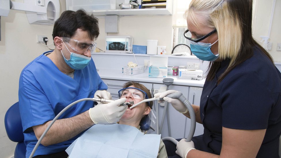 What types of cosmetic dentistry services do you offer for enhancing smiles?